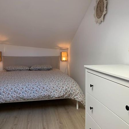 Superbe Duplex Hypercentre Dans Une Rue Pietonne Limoges Exterior photo