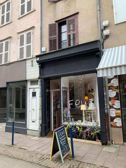 Superbe Duplex Hypercentre Dans Une Rue Pietonne Limoges Exterior photo